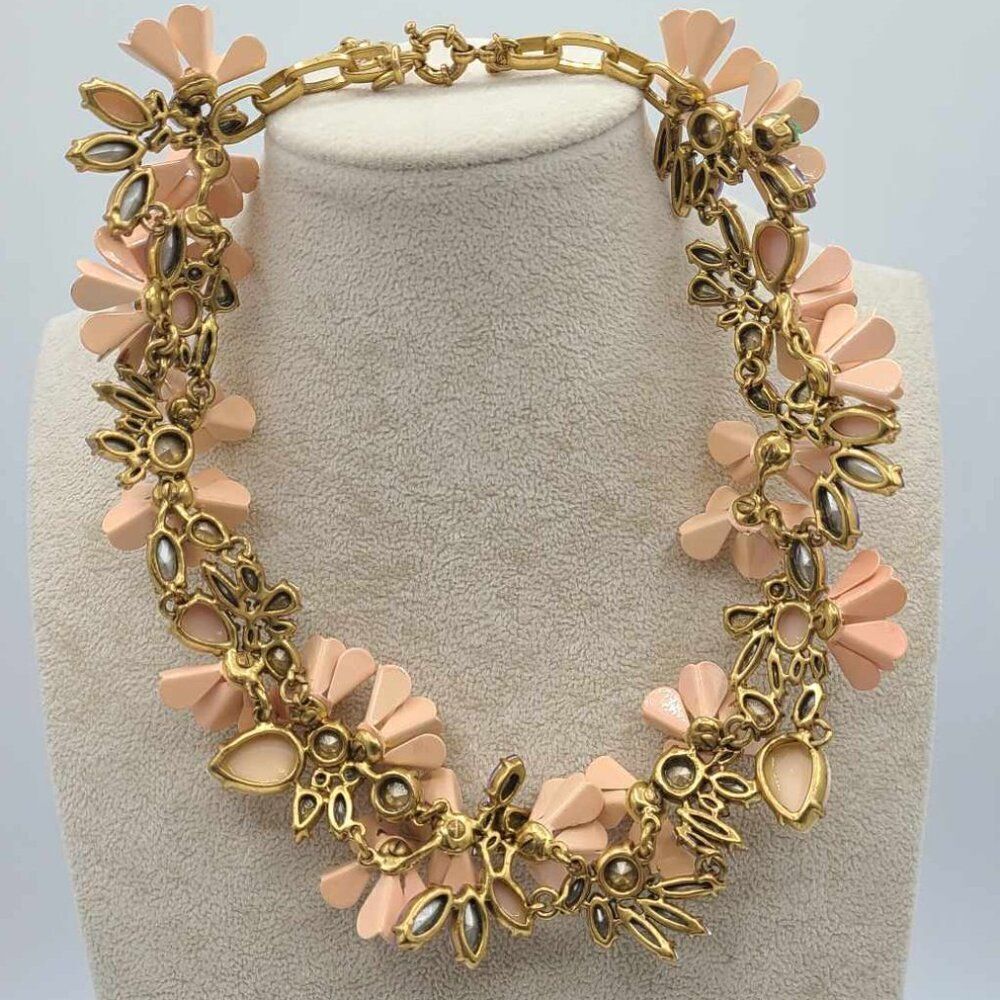 J Crew Rare Peach Flower Wreath Necklace with Multi Colored Crystals - Picture 3 of 14